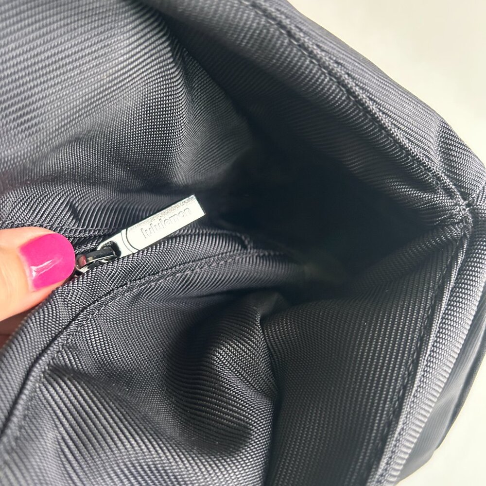 lululemon athletica go getter bag - Picture 13 of 14